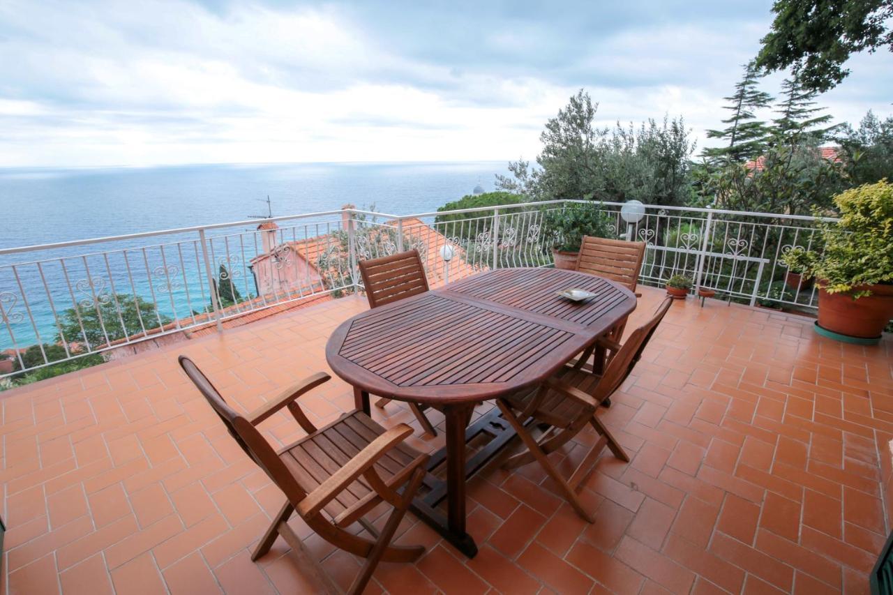 Villa Gio - Terrazza Nel Blu Bergeggi Zewnętrze zdjęcie