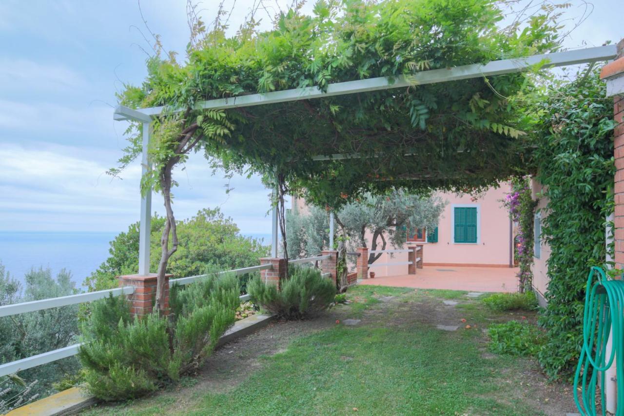 Villa Gio - Terrazza Nel Blu Bergeggi Zewnętrze zdjęcie