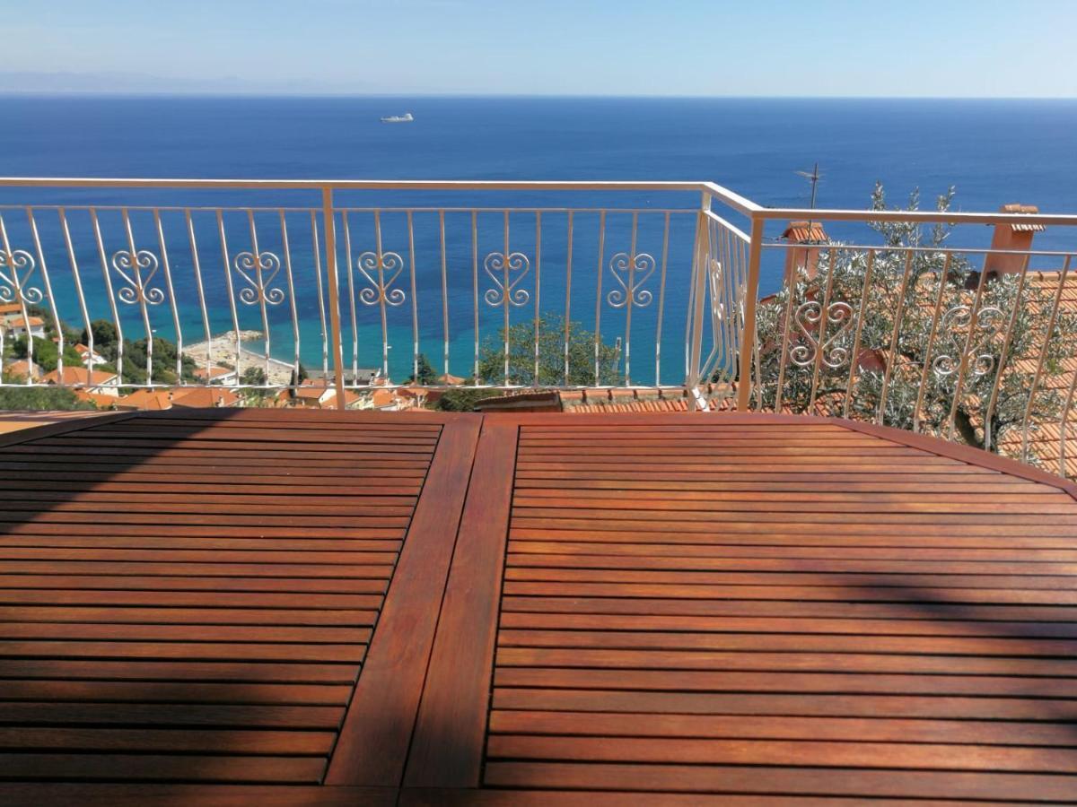 Villa Gio - Terrazza Nel Blu Bergeggi Zewnętrze zdjęcie